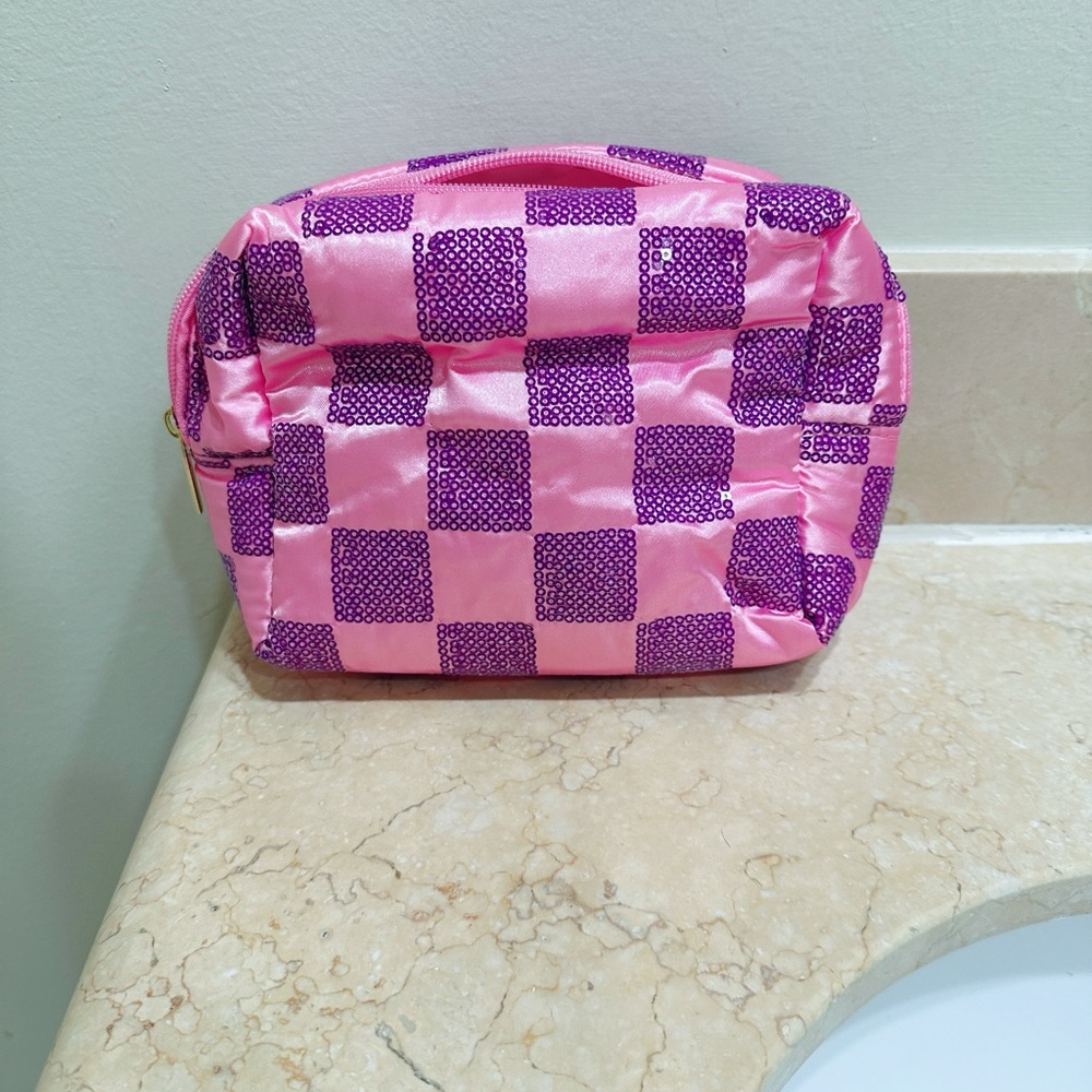 ⭐️5 for $10 Ulta makeup bag